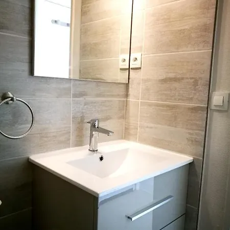 Studio Avenue De L'ocean Apartment *